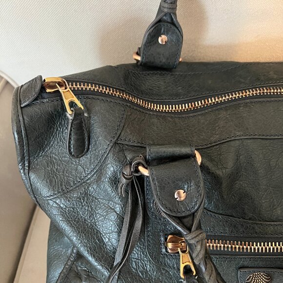 Authentic Balenciaga Work Leather Bag - 2011 Anthracite G21 Rose Gold Hardware - Picture 3 of 16